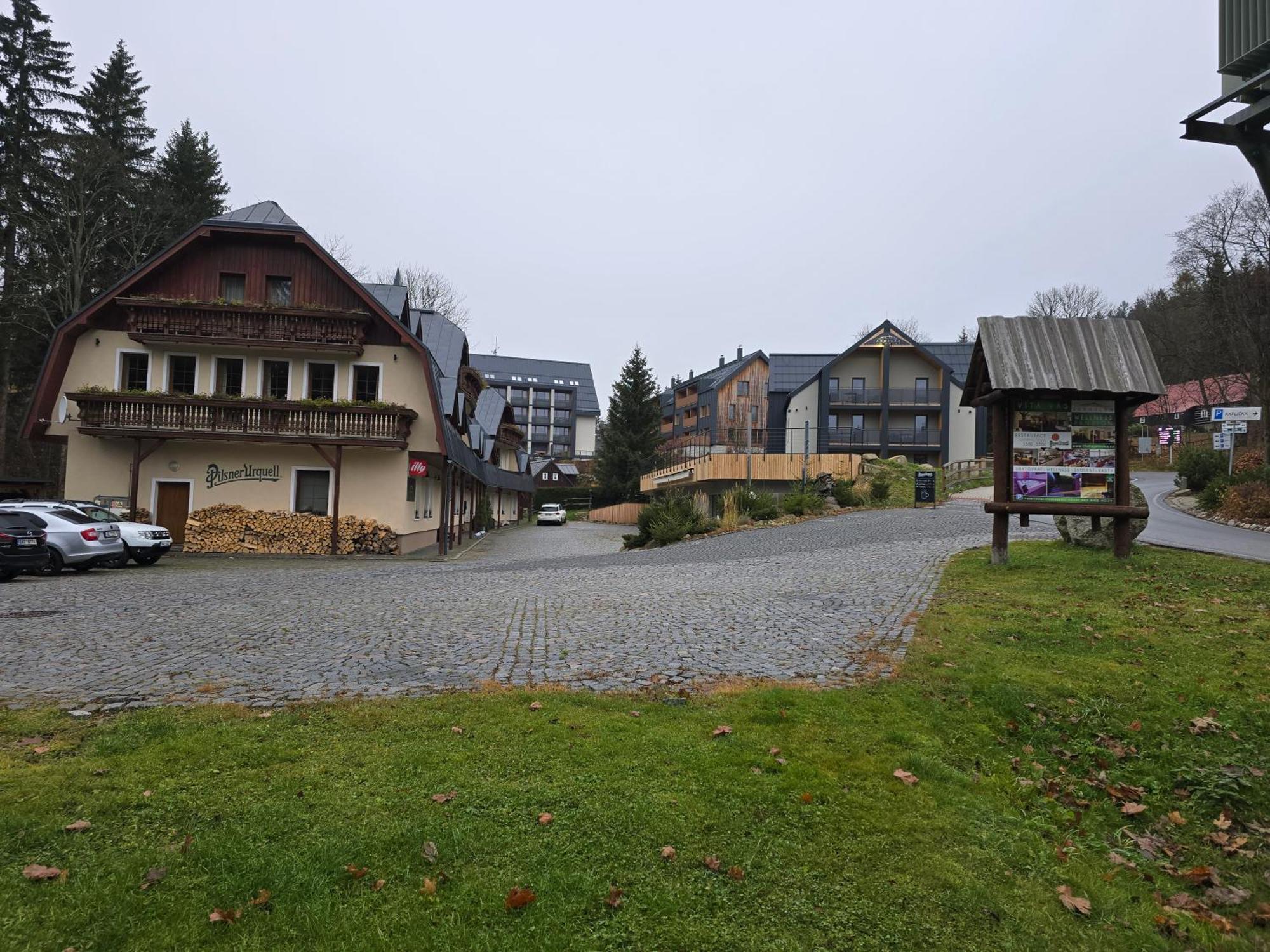 Bedřichov Apartmany Jarmilka S Privatnim Wellness מראה חיצוני תמונה